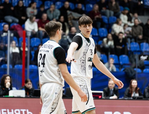 Борьба за лидерство в таблице, дебют Хякли в основе и трипл-дабл Поротникова. Итоги февраля